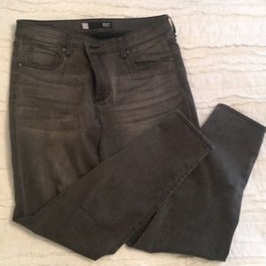 Kut From the Kloth Grey jeans